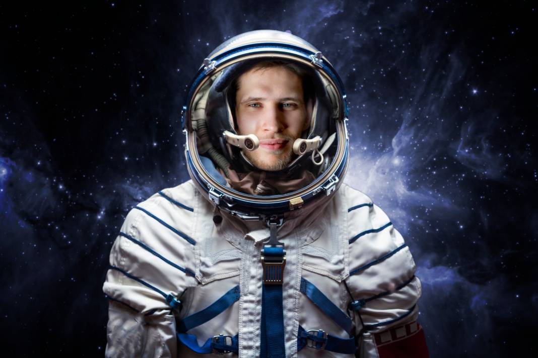 İlk Türk Astronot Uzaya Çıktı! Herkes Bir Astronotun Kazancını Merak Etti. Bakın Maaşları Ne Kadar? 2